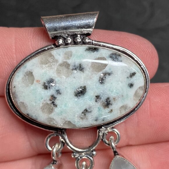 Kiwi Jasper Rainbow Moostnone Dangly Gemstone Pendant Crystal Jewelry - Picture 4 of 7